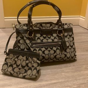 Coach bag with a matching wristlet